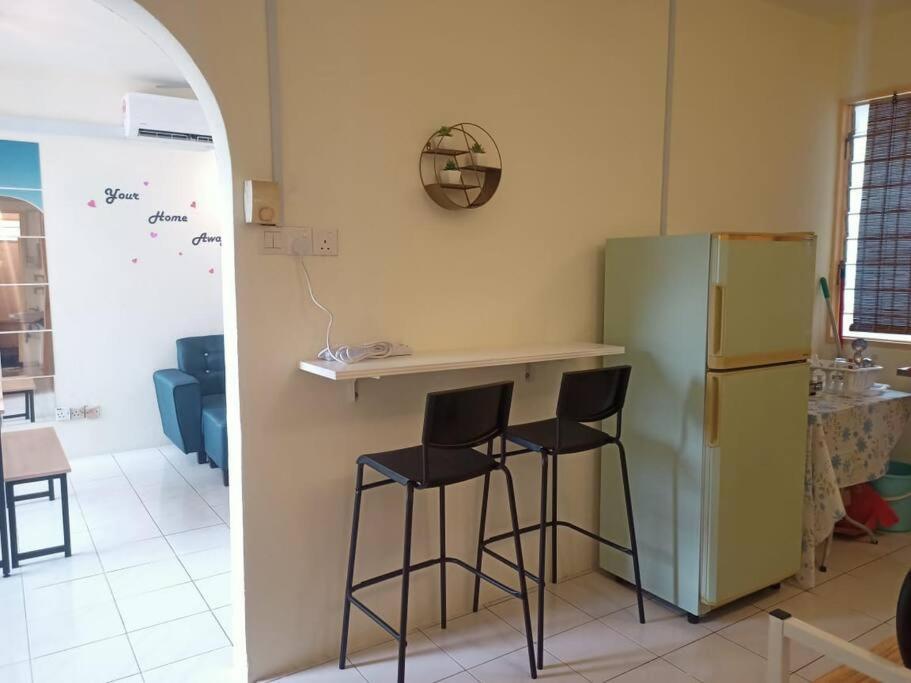 Fuji Home Bayan Lepas Exterior photo